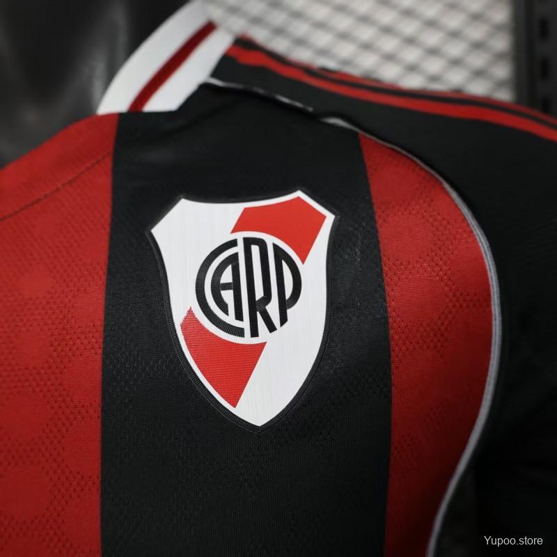 River Plate 2025/26 Alternativa